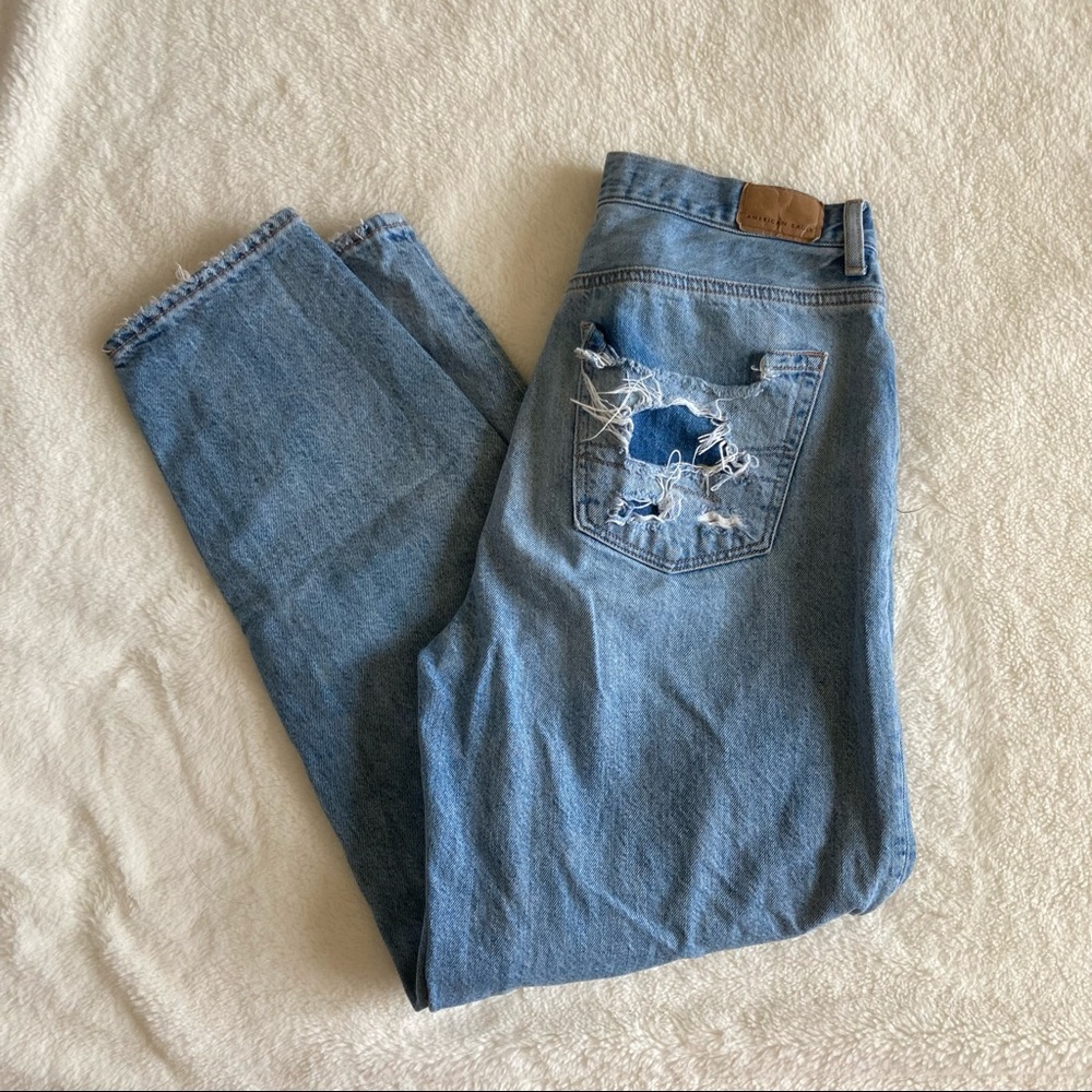 AEO Mom Ripped Jeans - Picture 5 of 6